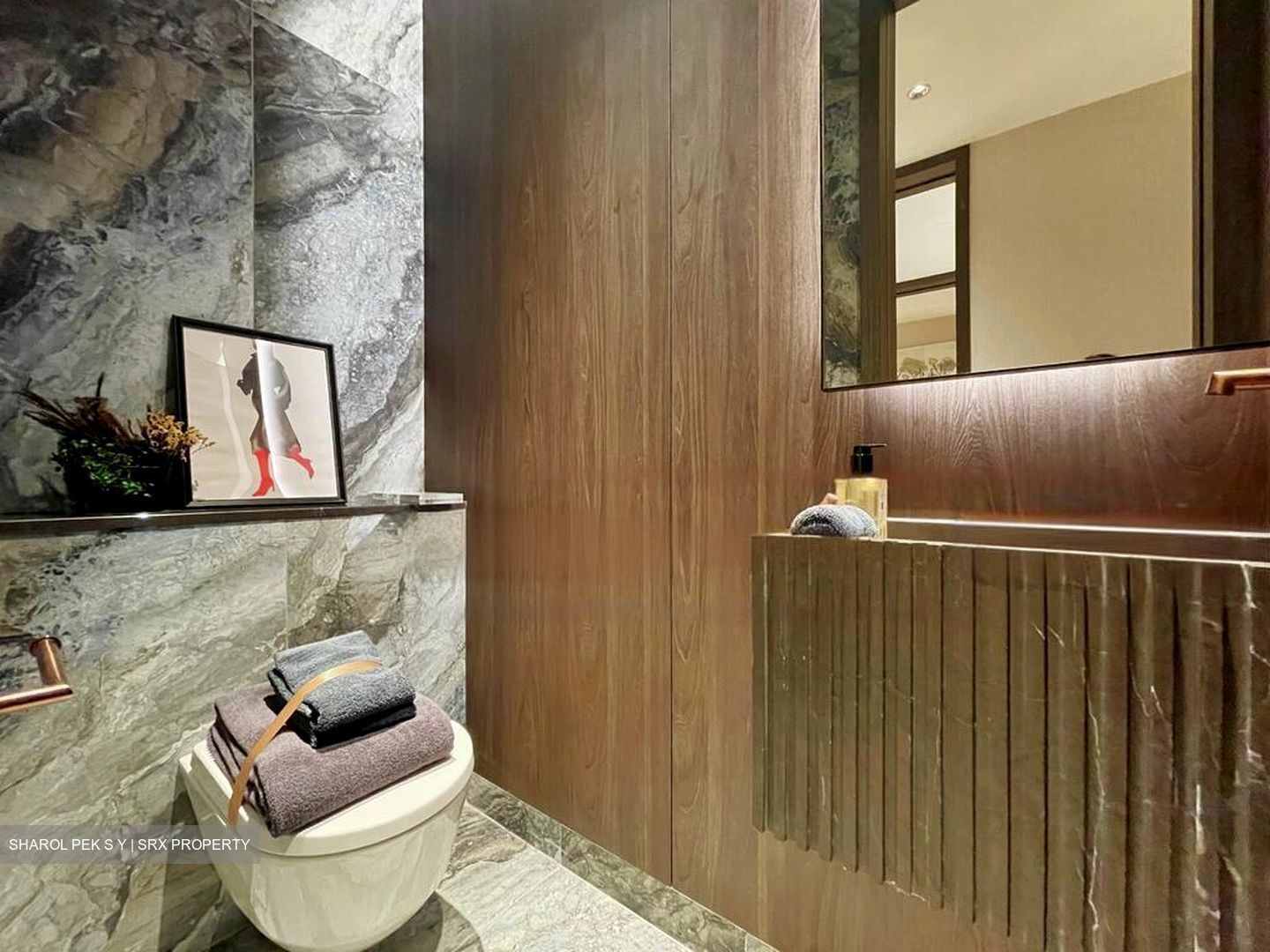 Meyer Road (D15), Condominium #458088431